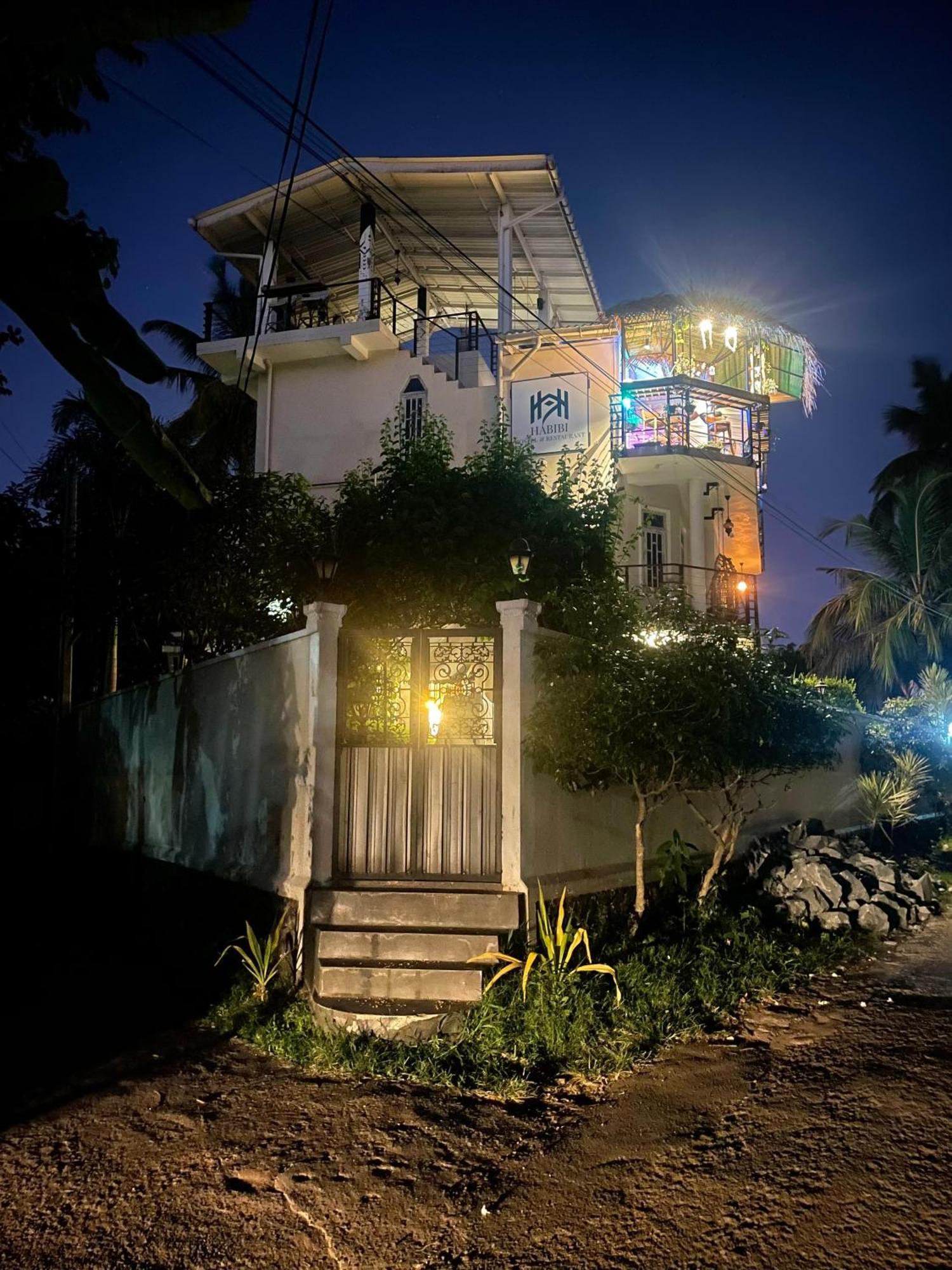 Habibi Hostel & Restaurant أونا واتونا المظهر الخارجي الصورة