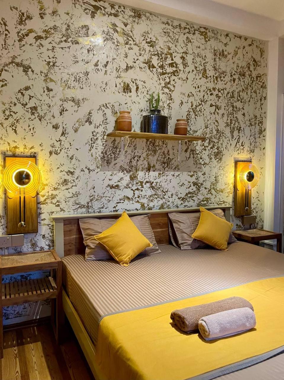 Habibi Hostel & Restaurant أونا واتونا المظهر الخارجي الصورة